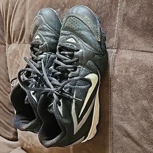Nike baseball shoes